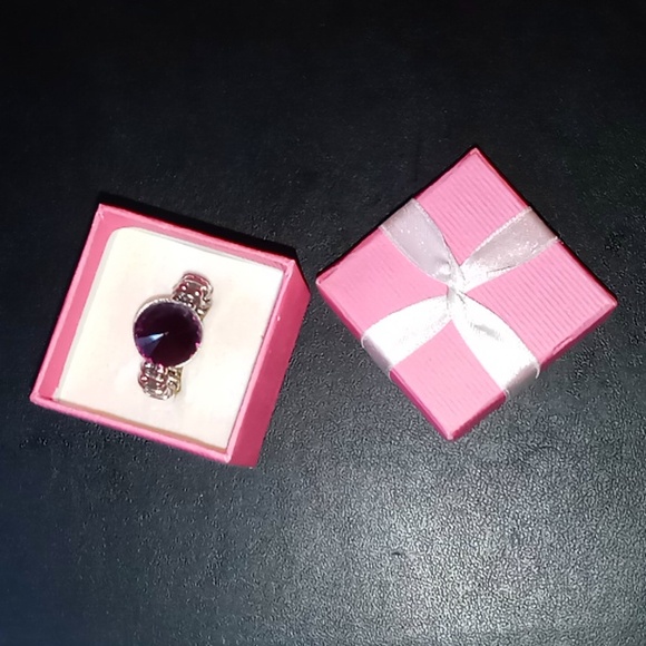 Purple Stone Stretchy Band Ring - Picture 2 of 4